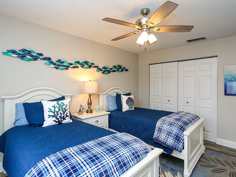 195 Peppermint Ln #4 — Photo 36