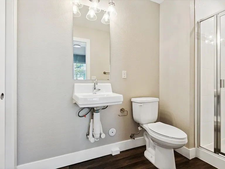 Creekline Townhomes — Photo 39