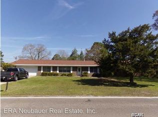 6303 Wallace Rd, Panama City, FL 32404