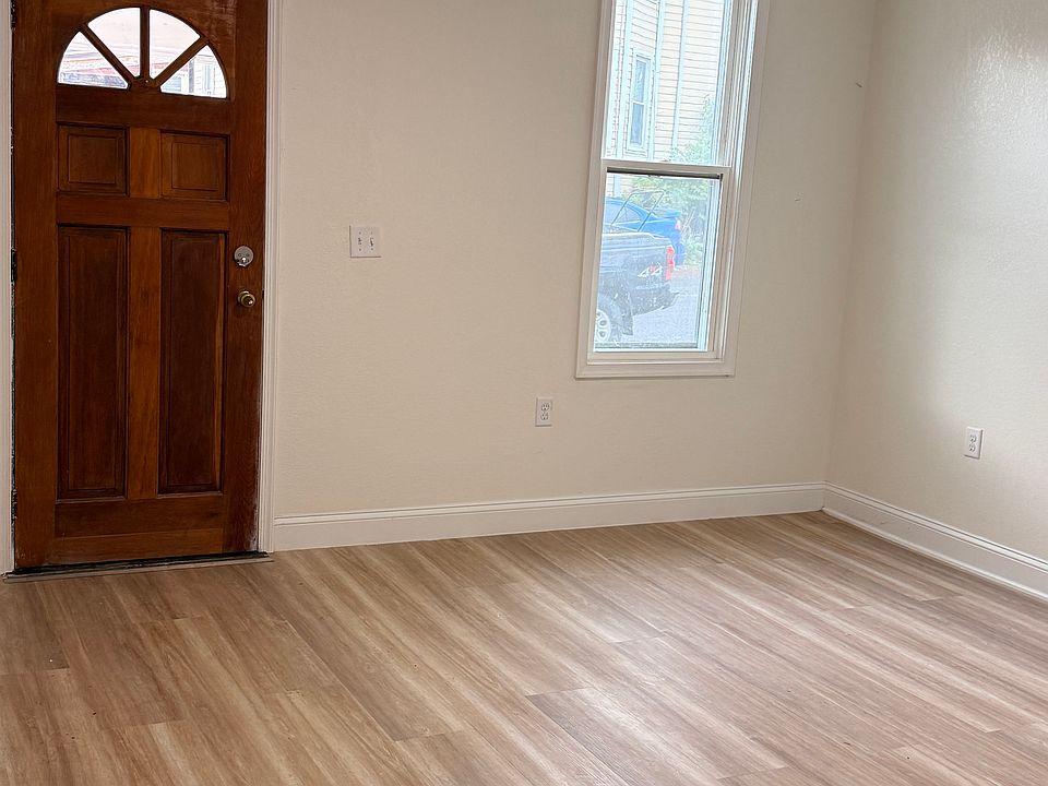 1st image of 102 Arch St #102