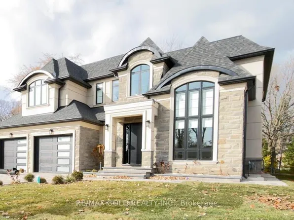 507 Wildwood Dr, Oakville, ON L6K 1V1