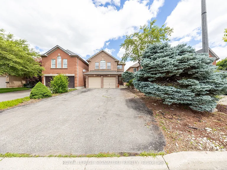 2299 Yorktown Cir — Photo 34