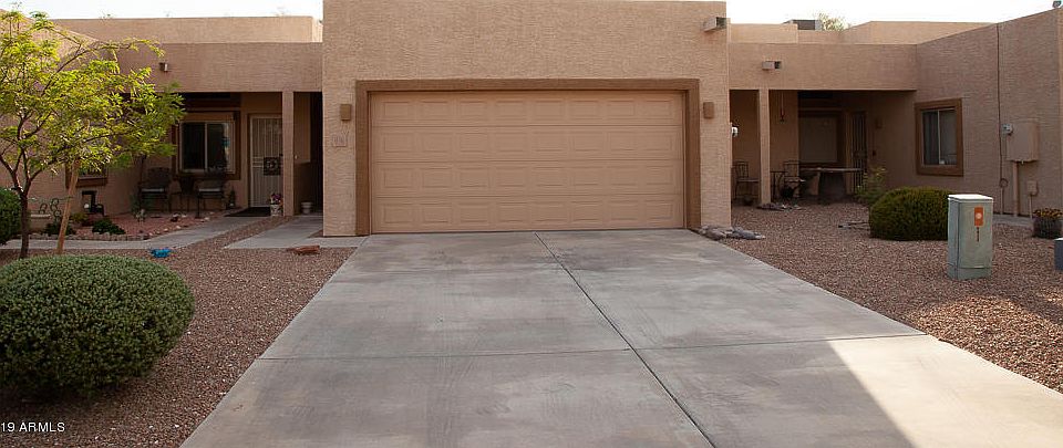 1st image of 936 S Lawther Dr