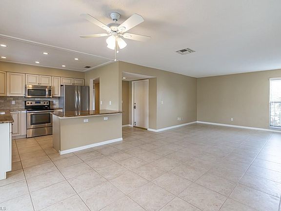 3rd image of 3099 Boca Ciega Dr #B17