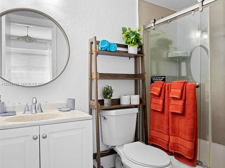 7326 Collins Ave #108 — Photo 16