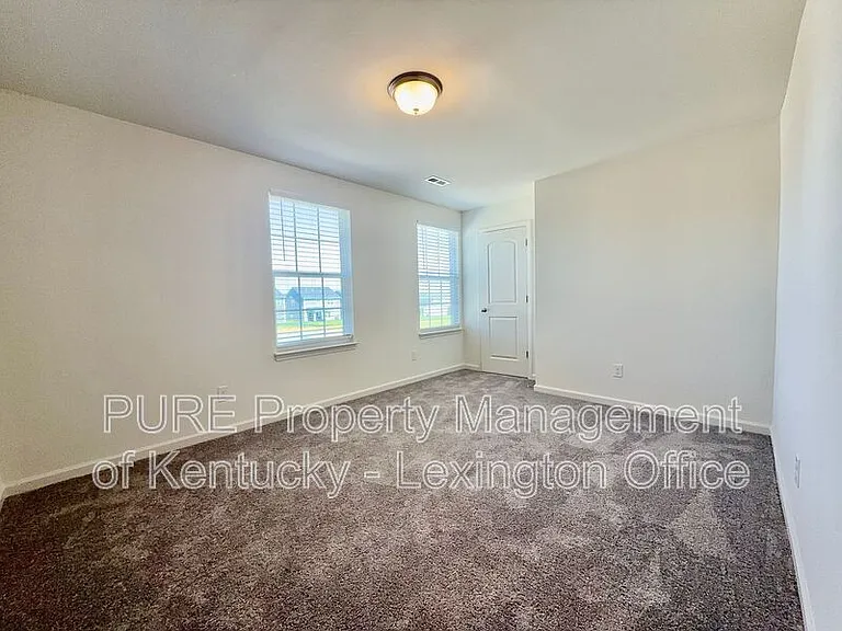 852 Halford Pl — Photo 24
