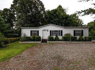 18 Grassy Glen Ln, Asheville, NC 28804