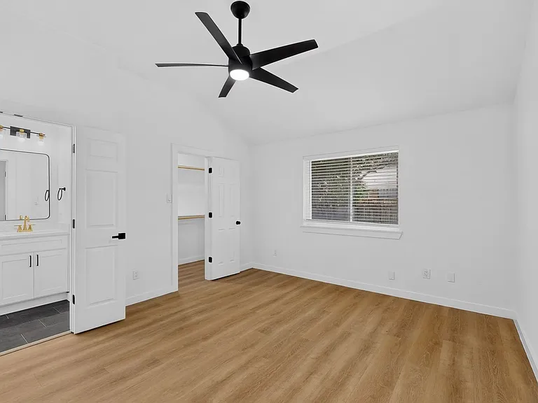 1313 Homestead St — Photo 38