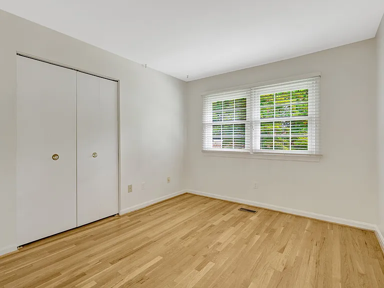 615 Kearney Ct SW — Photo 26