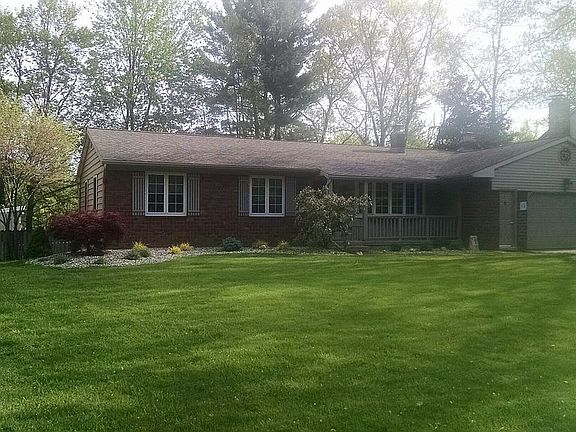 3rd image of 4635 Grenadier Dr SW