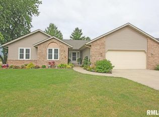 101 N Pittsburg Lndg, Springfield, IL 62711