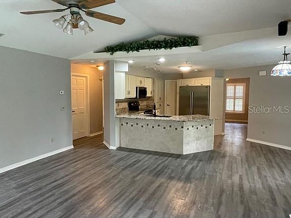 3rd image of 2708 Mock Orange Ct