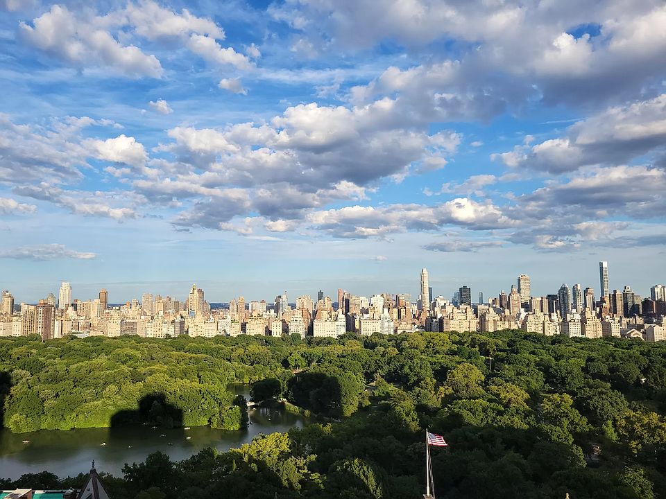 1st image of 15 W 72nd St APT 32C