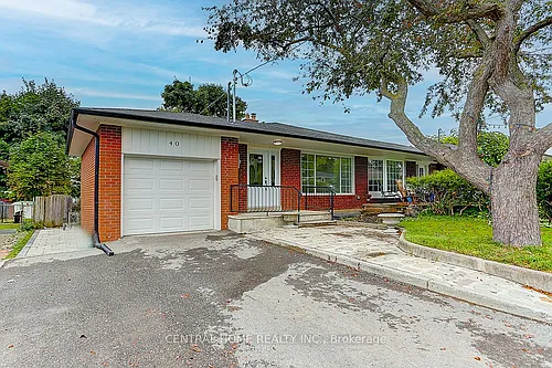 40 Sherwood Forest Dr #MAIN Photo 1