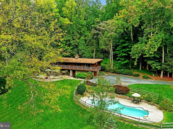 11208 Glen Arm Rd, Glen Arm, MD 21057