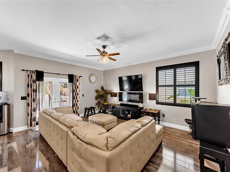 13115 Royal George Ave — Photo 13