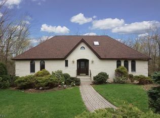 12 Ave Maria Ct, Millington, NJ 07946