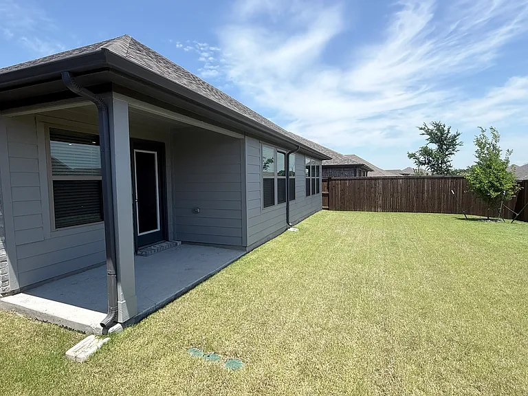 1911 Sandpiper Way — Photo 22