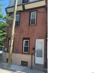 5847 Lena St, Philadelphia, PA 19144