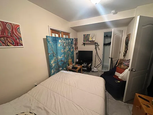 Rented by Corcoran | media 8