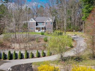 5 Wamsutta Ridge Rd, Charlton, MA 01507