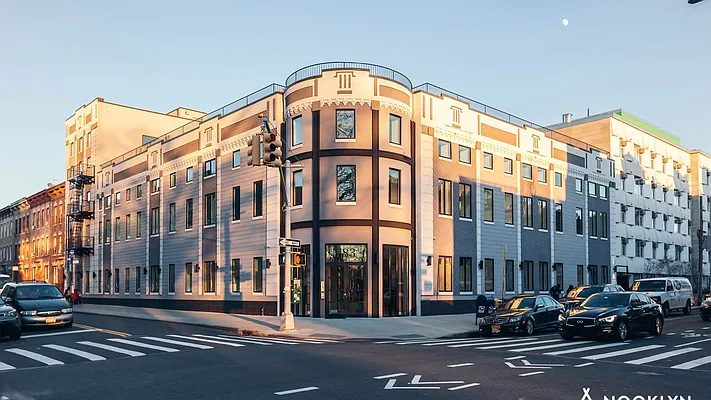 Rented by Nooklyn NYC LLC | media 4