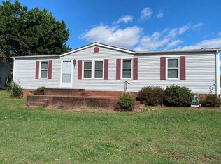 2242 Chestnut Grove Rd, King, NC 27021