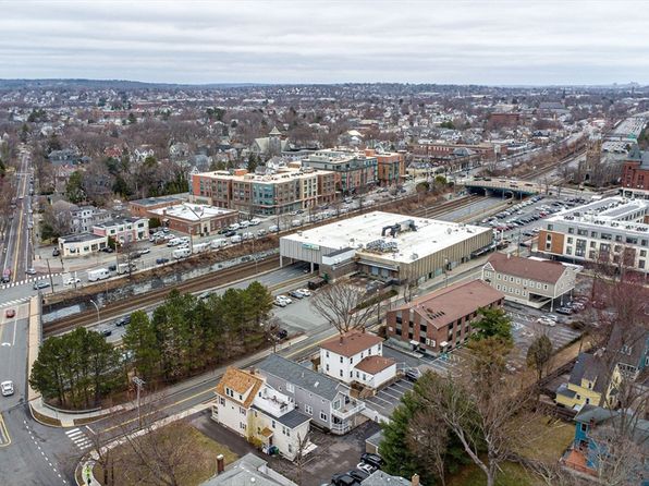 911 Washington St, Newtonville, MA 02460