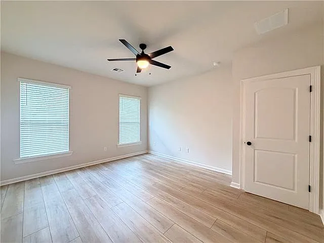 43526 McLain Ln — Photo 7