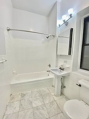 Rented by Waverly Realty Associates | media 19