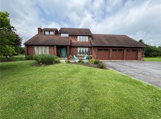 181 Budd Rd, Newark, NY 14513