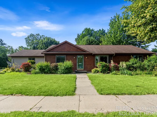 3464 Leonard St NW, Grand Rapids, MI 49534