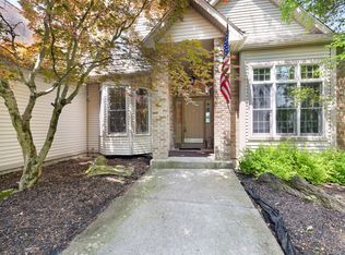 87 Dakota Dr, Hopewell Junction, NY 12533