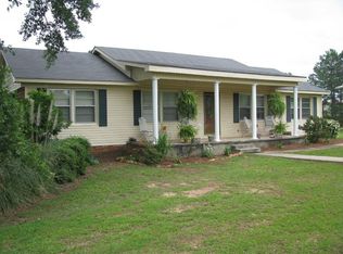 725 Auburn Ave, Roanoke, AL 36274