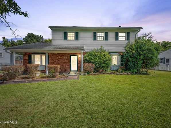 410 Regalwood Drive, Jacksonville, NC 28546