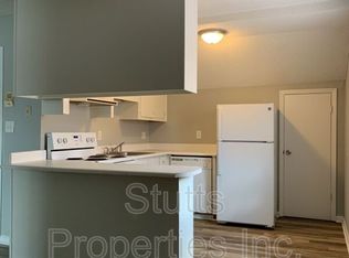 108 Watts Bar St UNIT 4, Sheffield, AL 35660