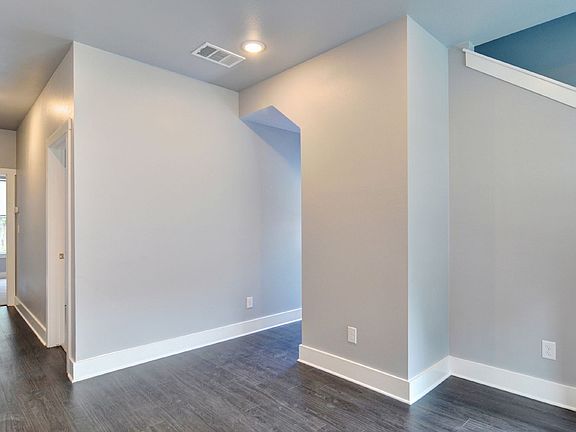 3rd image of 2822 Forest Park Blvd #2027