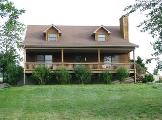 971 N 100th Rd, Baldwin City, KS 66006