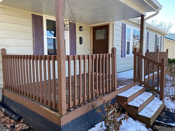 2nd image of 354 Lowry Dr