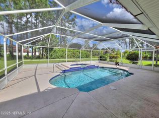 13 Edgewater Dr, Palm Coast, FL 32164