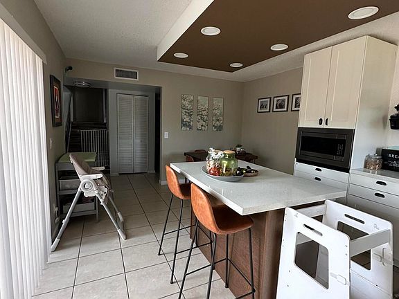 5th image of 4039 Palm Bay Circle #B
