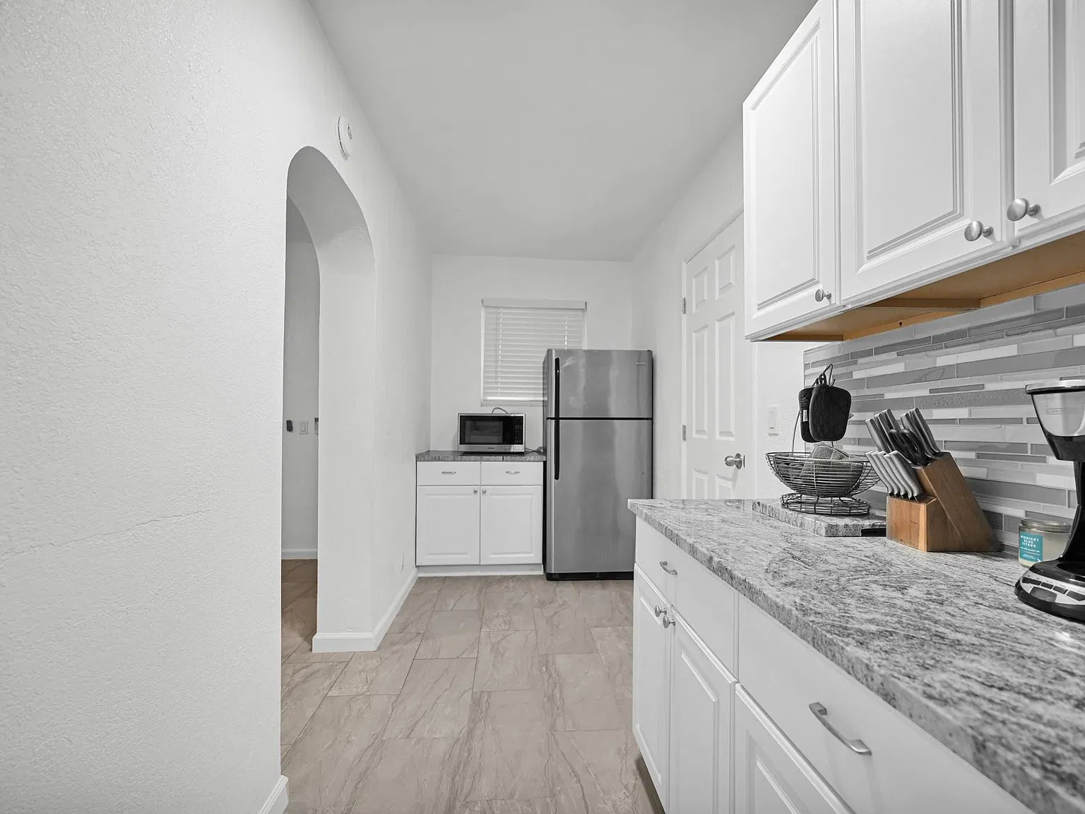 1 bed, 1.0 bath, 850 sqft, $1,750 — Photo 4