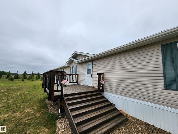 4th image of 55101 Range Rd #274