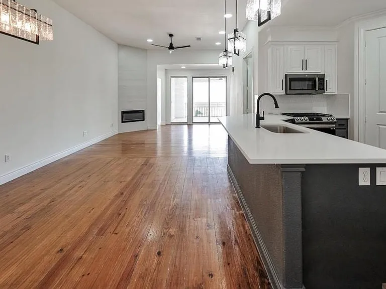 119 Capetown Ln — Photo 9