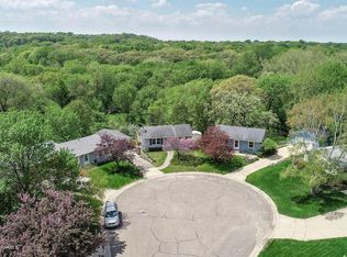 200 E River Ln NE, Rochester, MN 55906