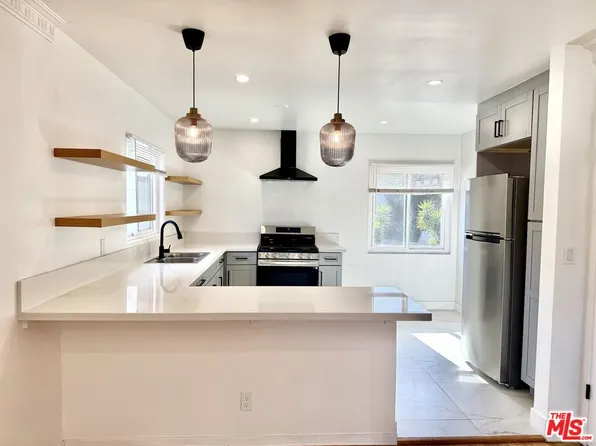 4205 Don Tomaso Dr #4, Los Angeles, CA 90008