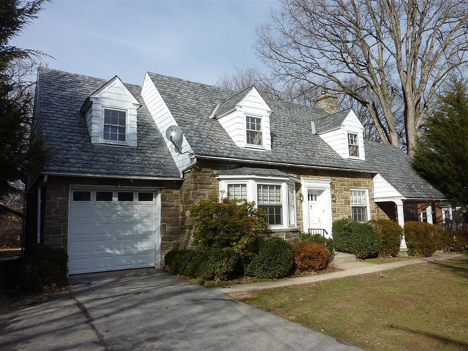 2341 Columbia Avenue, Lancaster, PA  17603