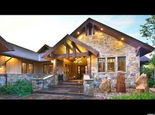 3327 E Wasatch Pines Ln, Sandy, UT 84092