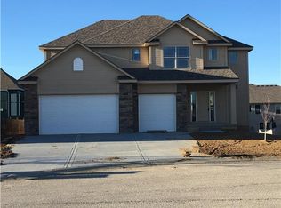 1008 NW Hickory Ct, Grain Valley, MO 64029