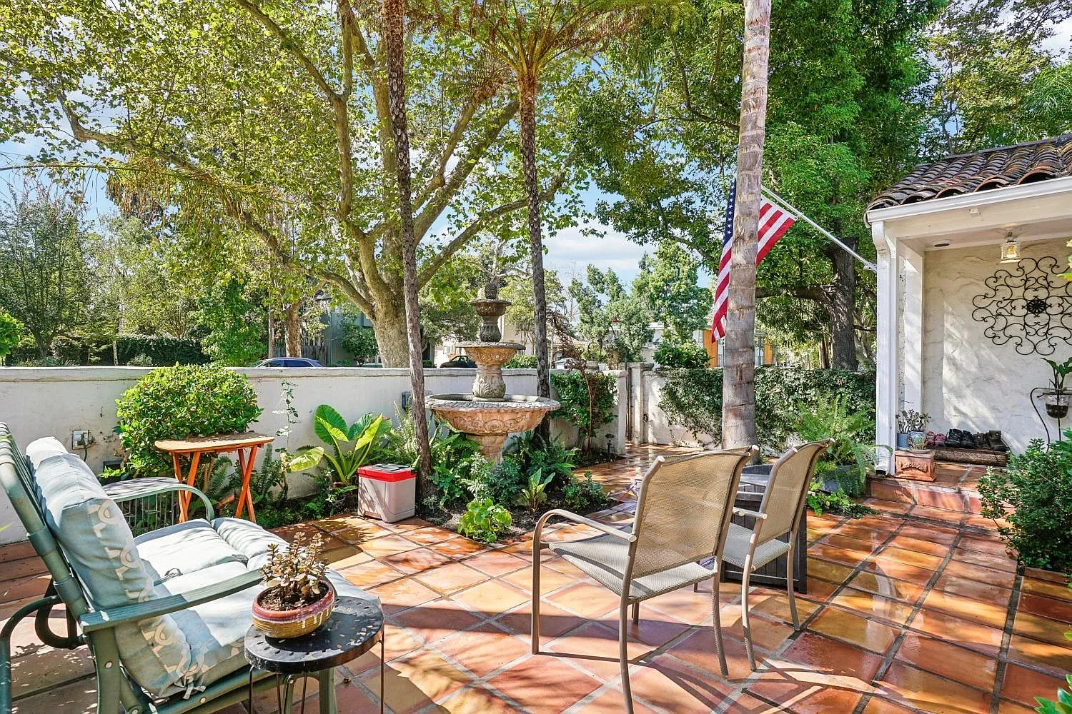 5 bed, $1,025 — Photo 4